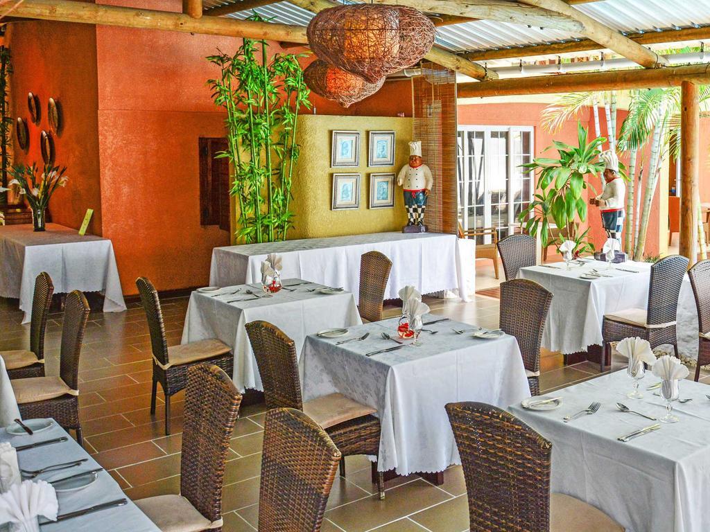 La Margarita Hotel Поант о Пиман Екстериор снимка